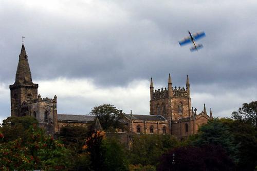 CL over Dunfermline Abbey    